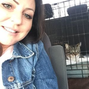 Meet your Posher, Pauline